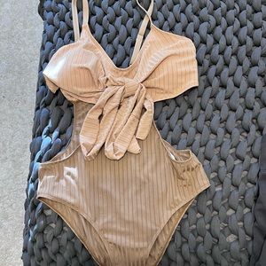 Shein Sz L one piece with cutouts